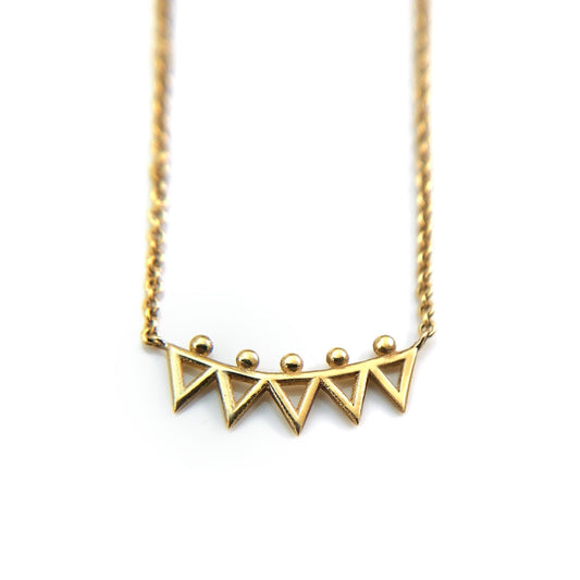 Mountain Necklace Canada