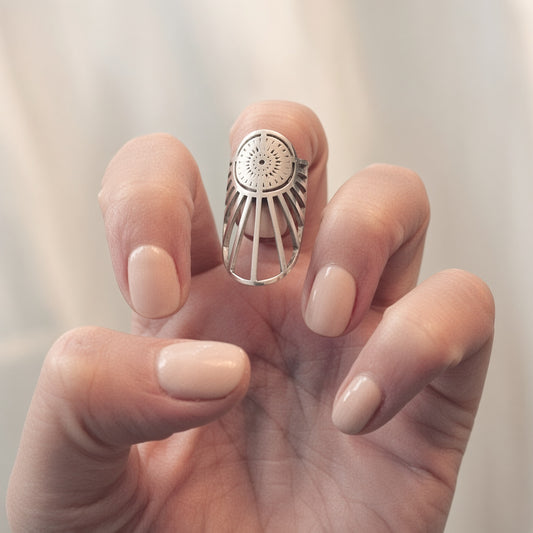 Sun Burst Adjustable Midi Ring