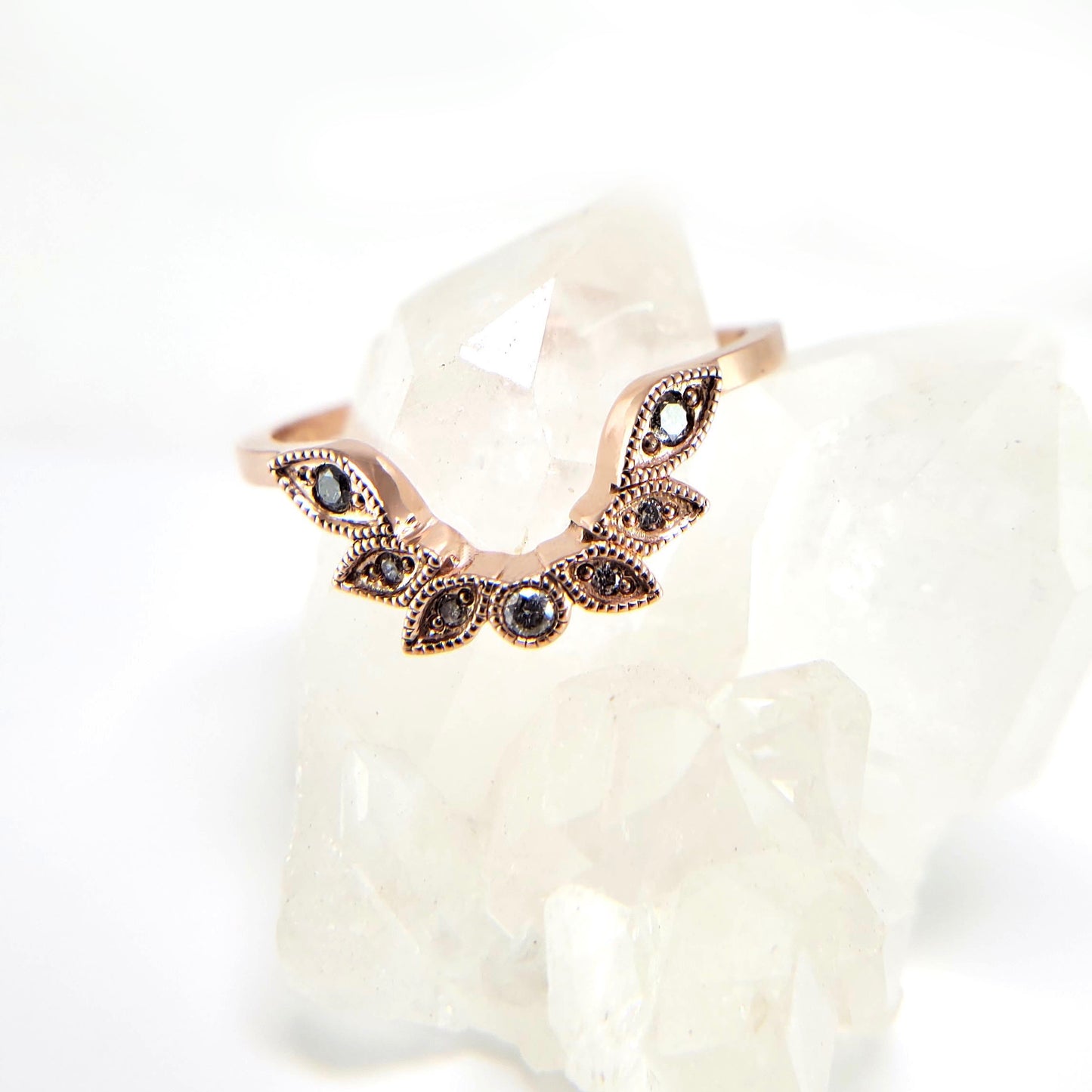 Floral Milgrain Contour Band