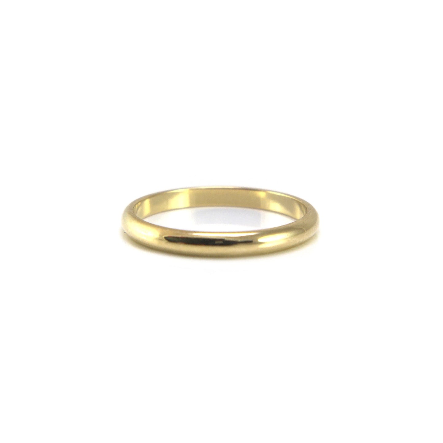 Ladies half round classic wedding band