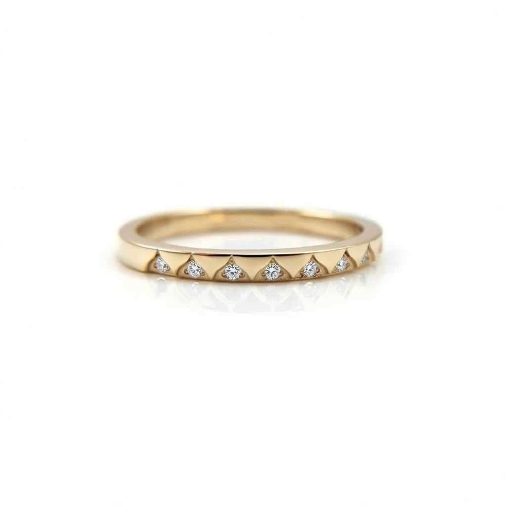 Lab Diamond Arch Band