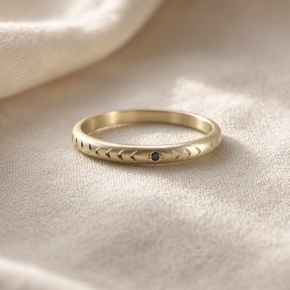 Arrow Pattern Band with Black Diamonds