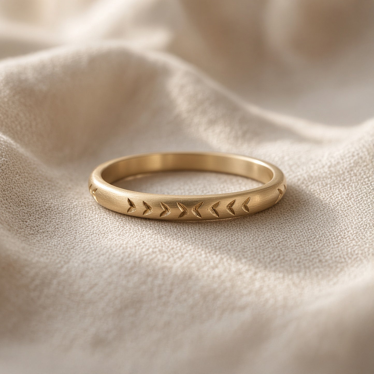 Arrow Pattern Wedding Band