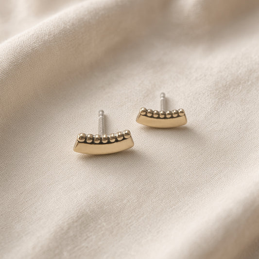 Curved Bar Stud Earrings