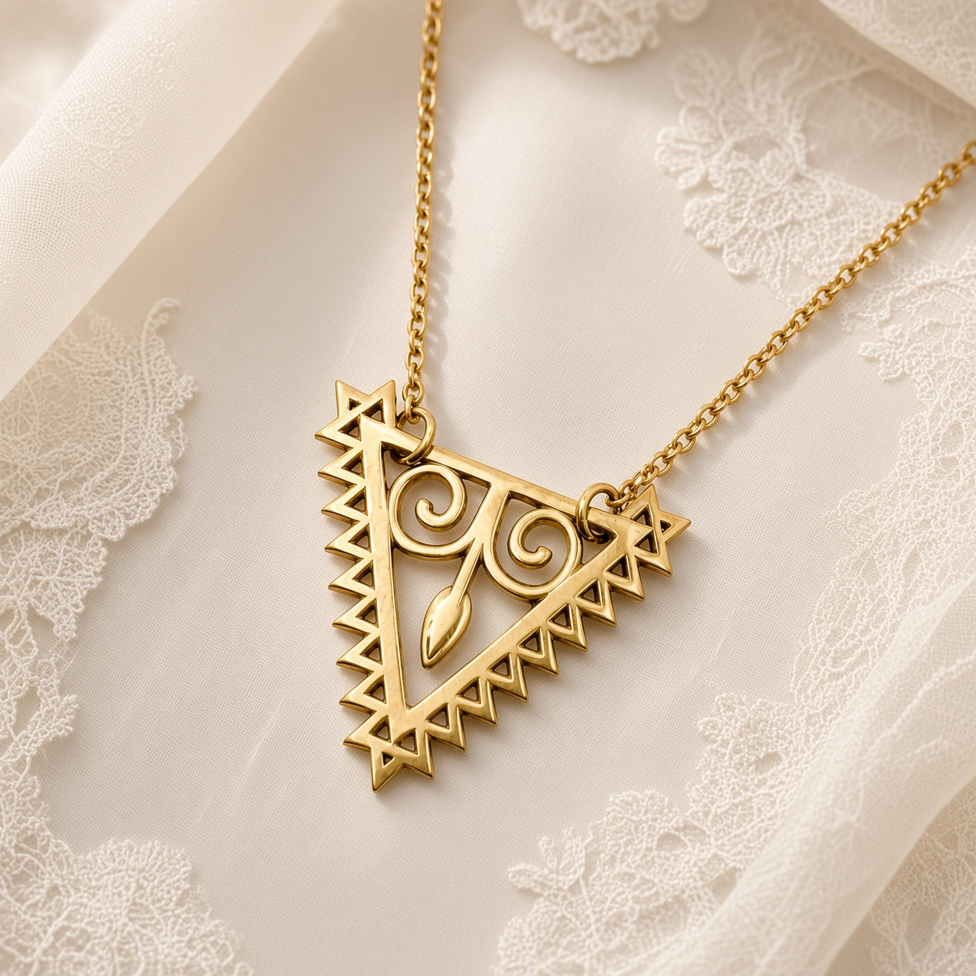 Artemis Necklace