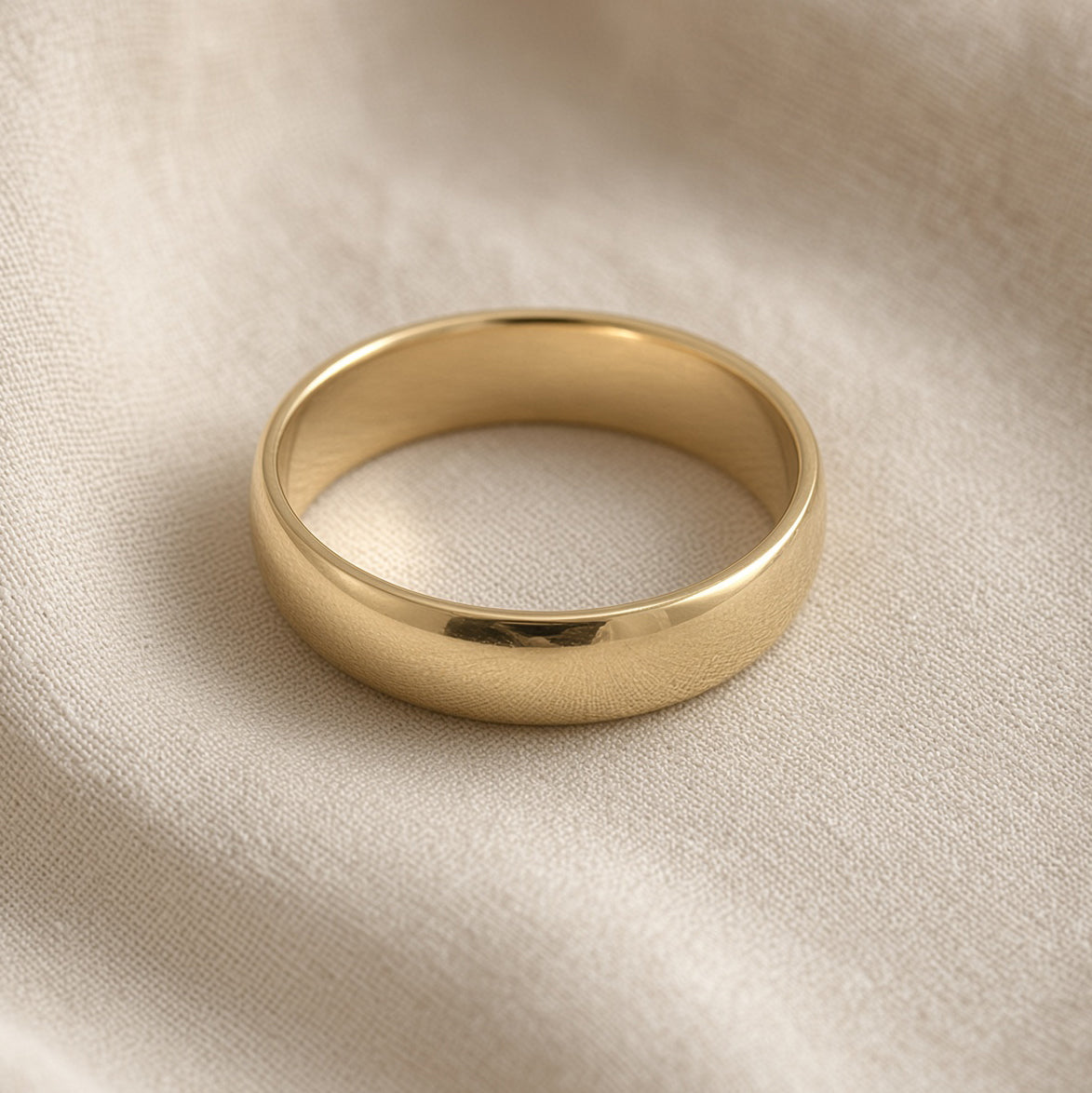 Men's Classic Half Round Wedding Band