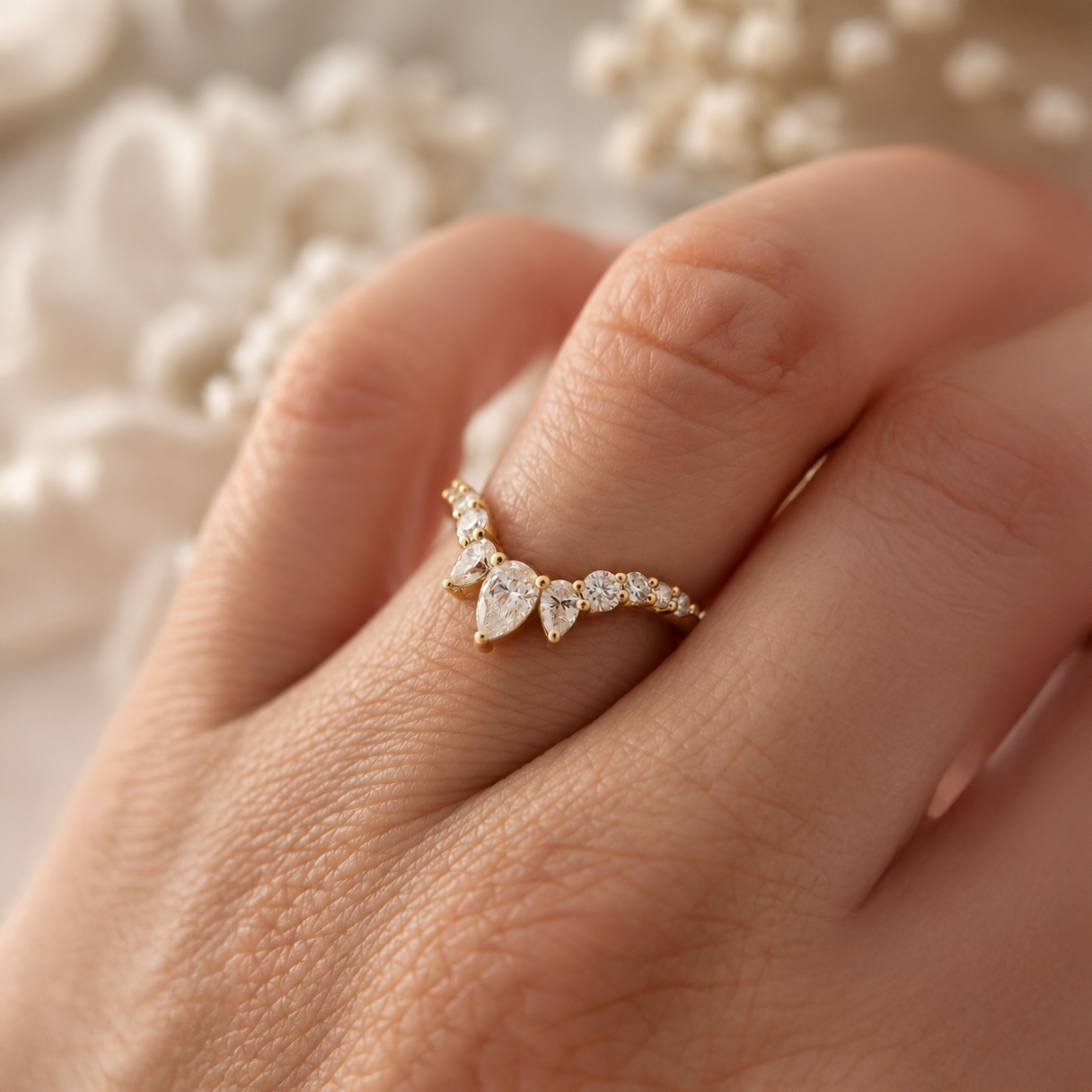 Lab-Diamond Pear Contour Wedding Band
